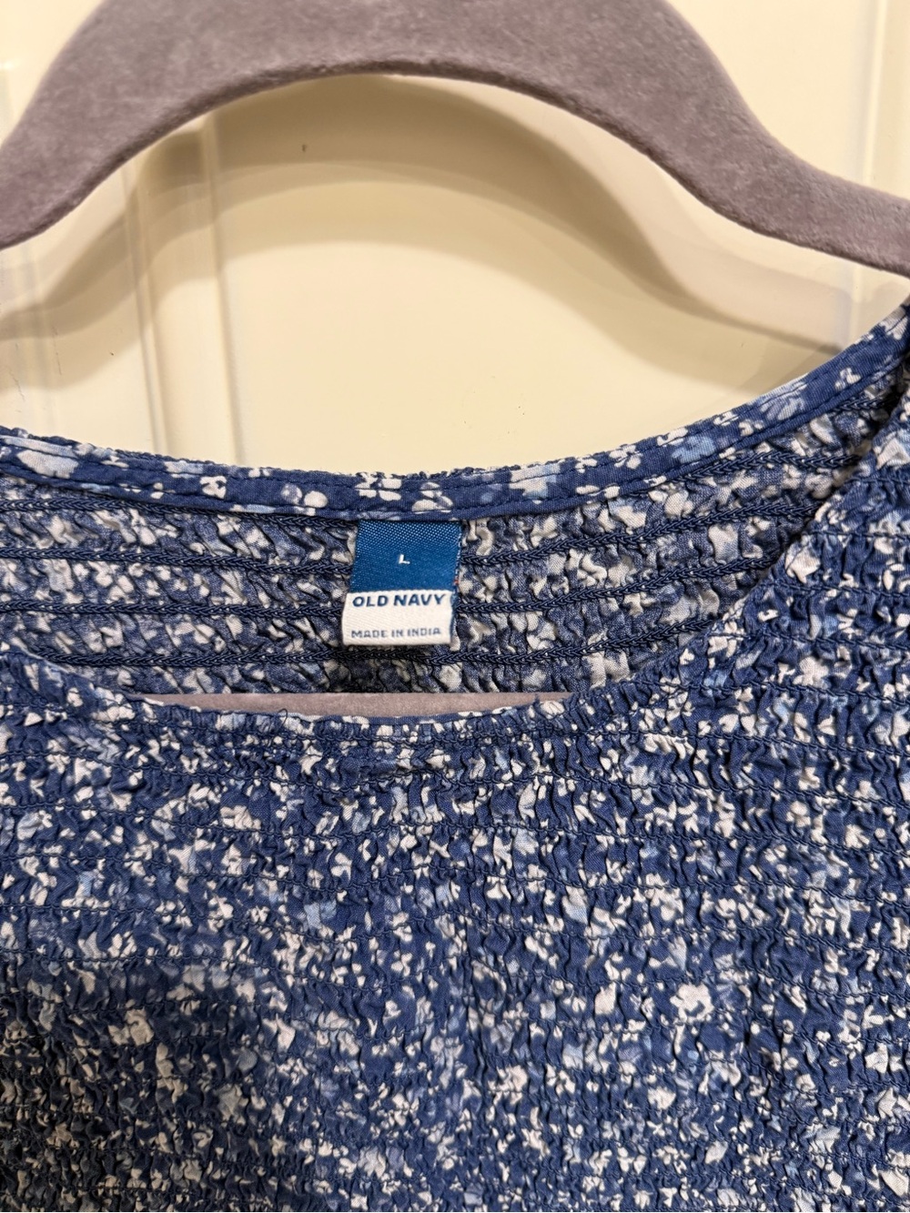 Old Navy Blue Floral Smocked Skimmer Tee - Picture 2 of 9